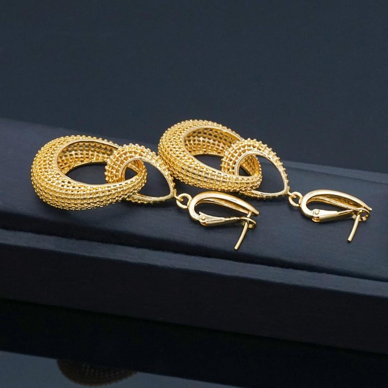Gold Metal Circles Stud Earring